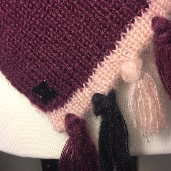 Cozy purple poncho(!) - Picture 2 of 4